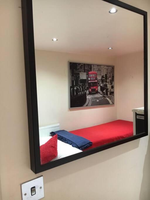 One Bedroom Flat In Apartamento Londres